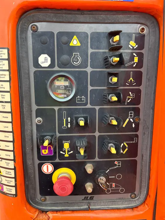 2012 JLG E400AJPN Articulating Boom Lift