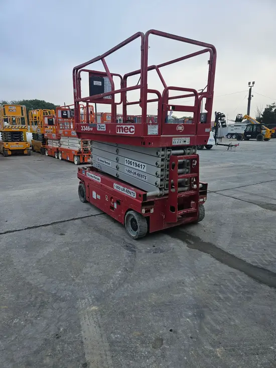 2017 MEC 3346SE Scissor Lift