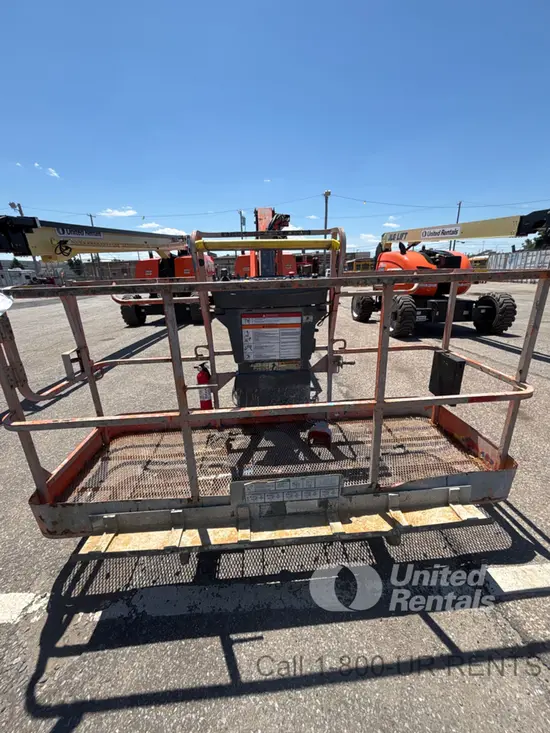 2017 JLG 860SJ Boom Lift