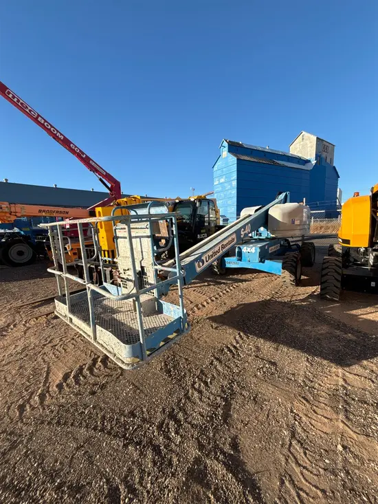 2016 Genie S-40 Boom Lift