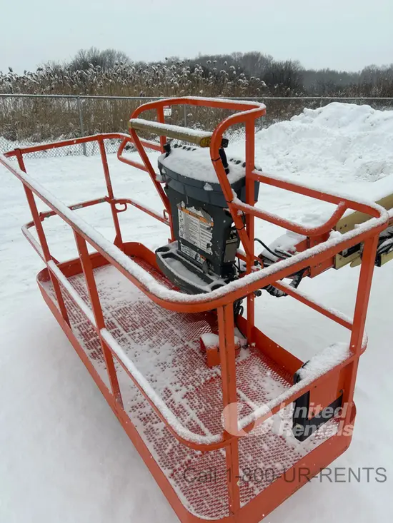 2017 JLG 600S Boom Lift