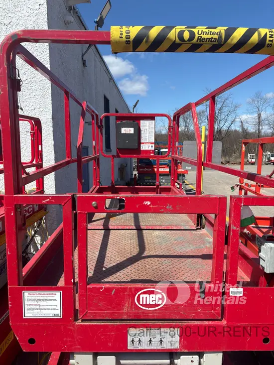 2018 MEC 4555SE Scissor Lift