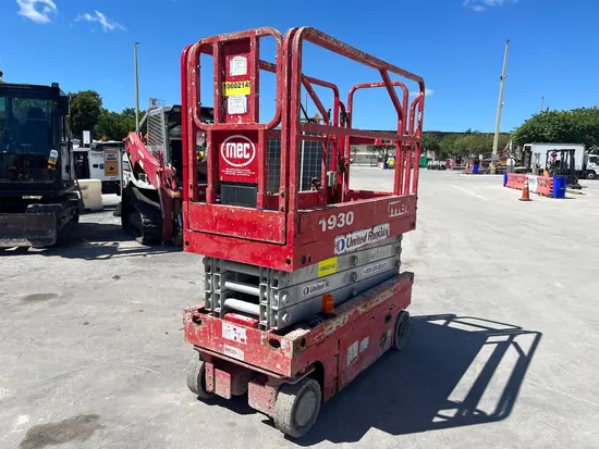 2017 MEC 1930SE Scissor Lift