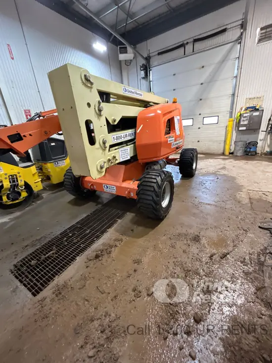 2017 JLG 450AJ Articulating Boom Lift