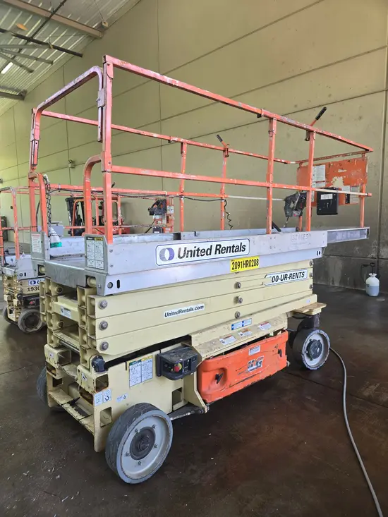 2015 JLG 3246ES Scissor Lift