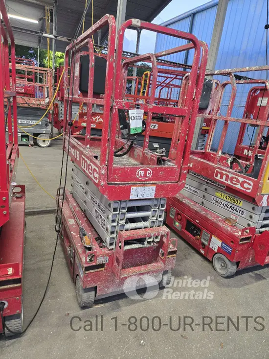 2018 MEC MICRO 19 Scissor Lift