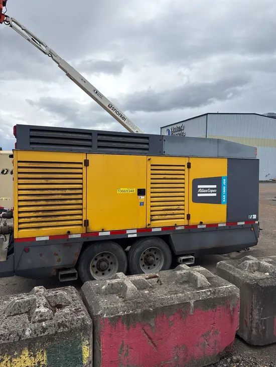 2017 Atlas Copco XAS1800 JD7 T4F Air Compressor