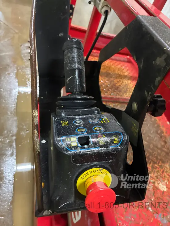 2020 MEC MICRO 19 Scissor Lift