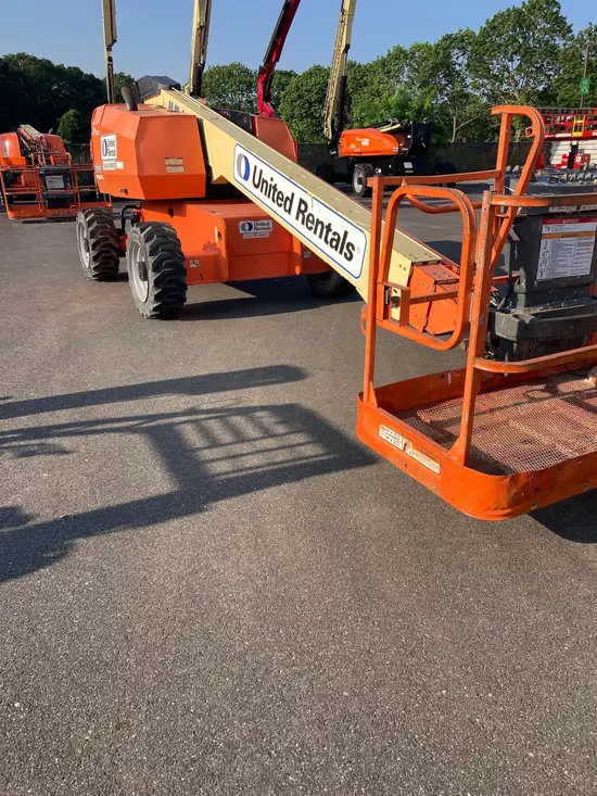 2017 JLG 600S Boom Lift