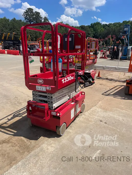 2018 MEC 1330SE Scissor Lift