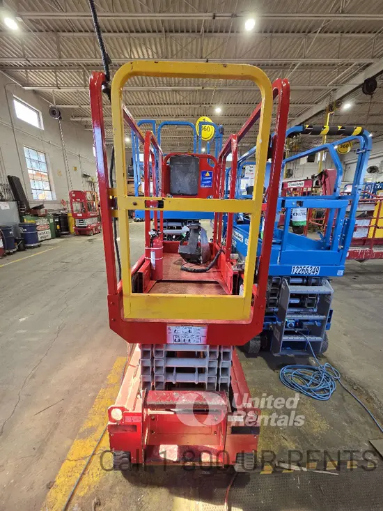 2018 MEC MICRO 19 Scissor Lift