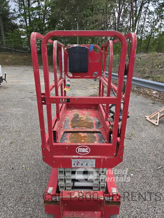 2017 MEC 1330SE Scissor Lift