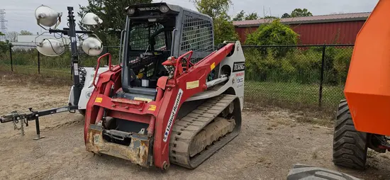 2020 Takeuchi TL12R2-CR Track Loader