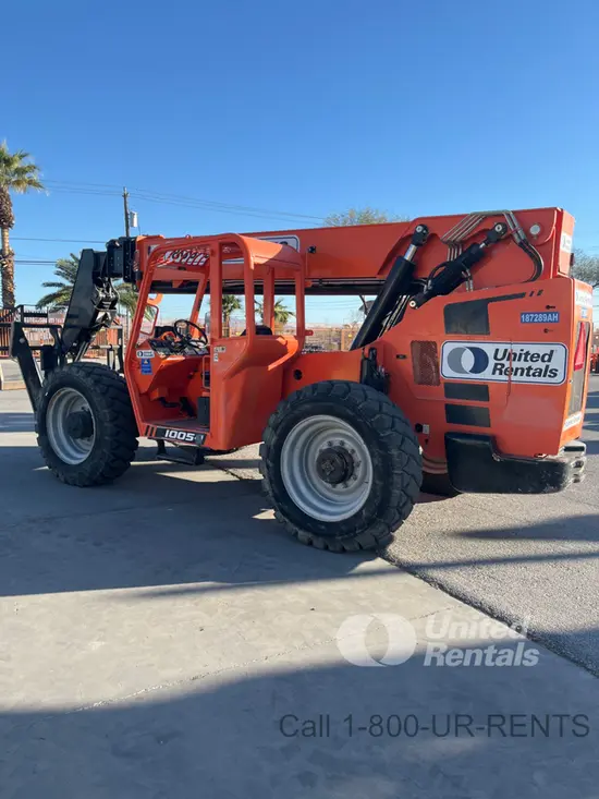 2017 SKYTRAK 10054 Forklift