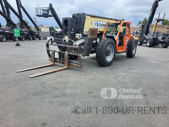 2019 JLG 1055 Forklift