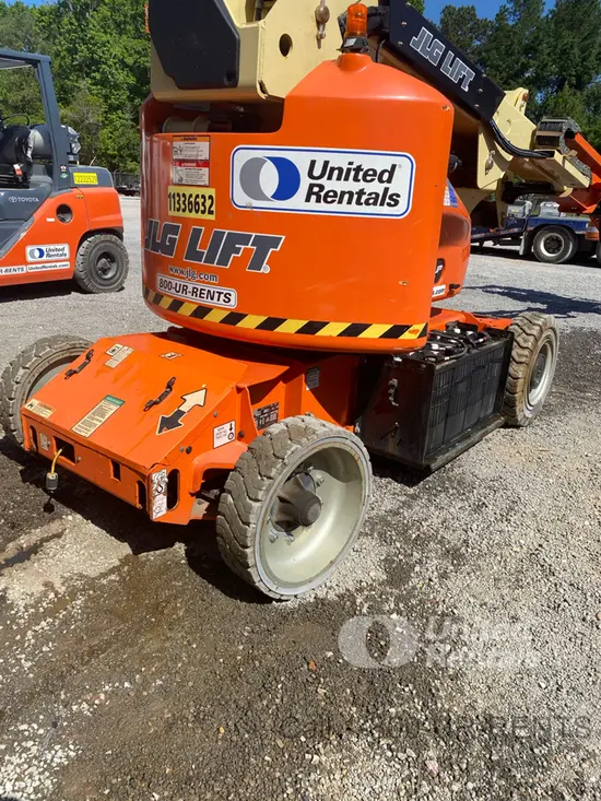 2022 JLG E400AJPN Articulating Boom Lift