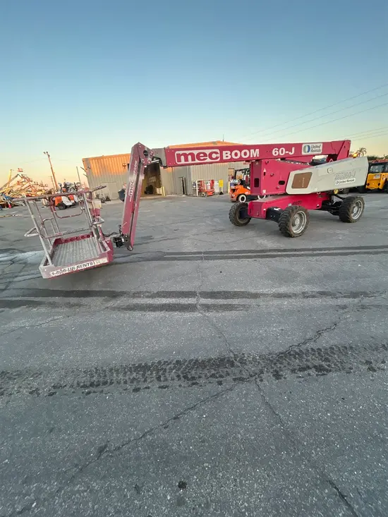 2017 MEC 60JD Boom Lift