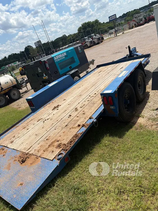 2019 Towmaster T-9DT 16' Trailer