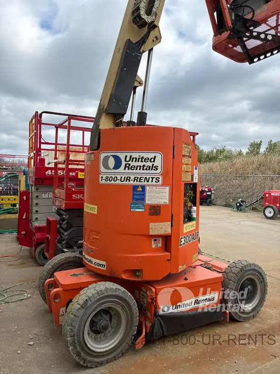2018 JLG E300AJP Articulating Boom Lift