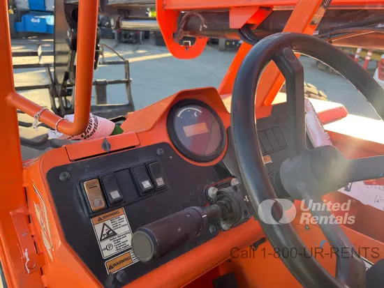 2018 SKYTRAK 8042 Forklift