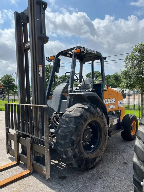 2022 Case 586H Forklift