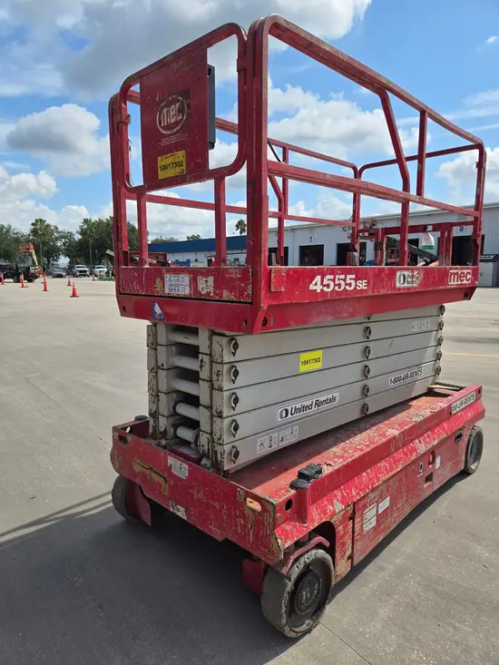 2017 MEC 4555SE Scissor Lift