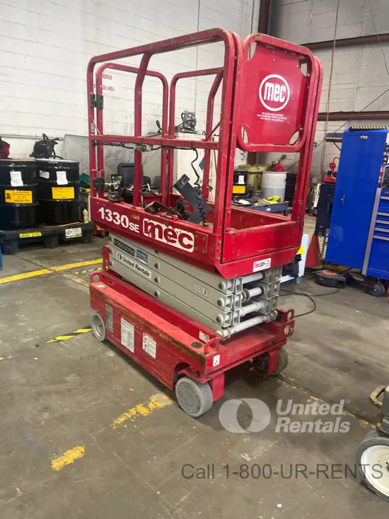 2017 MEC 1330SE Scissor Lift