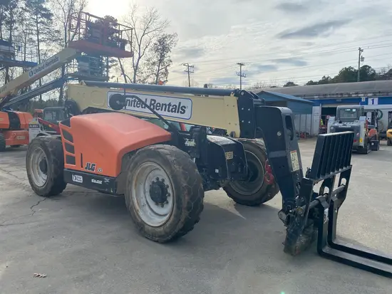 2018 JLG 742 Forklift