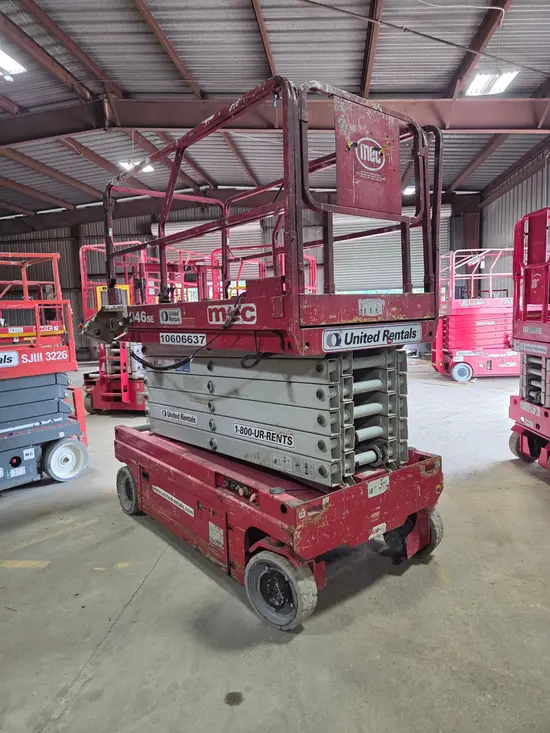 2017 MEC 4046SE Scissor Lift