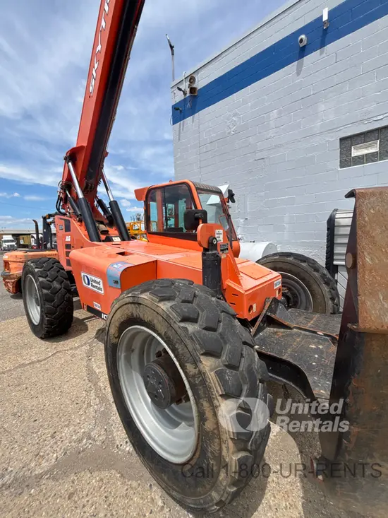 2017 SKYTRAK 10054 Forklift