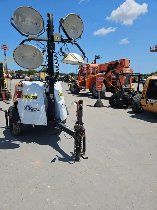 2019 Magnum Pro MLT6SM Portable Light Tower