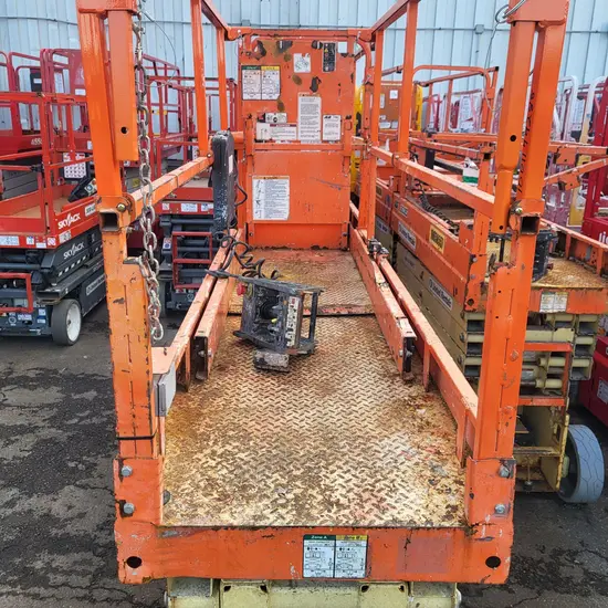 2017 JLG 2632ES Scissor Lift