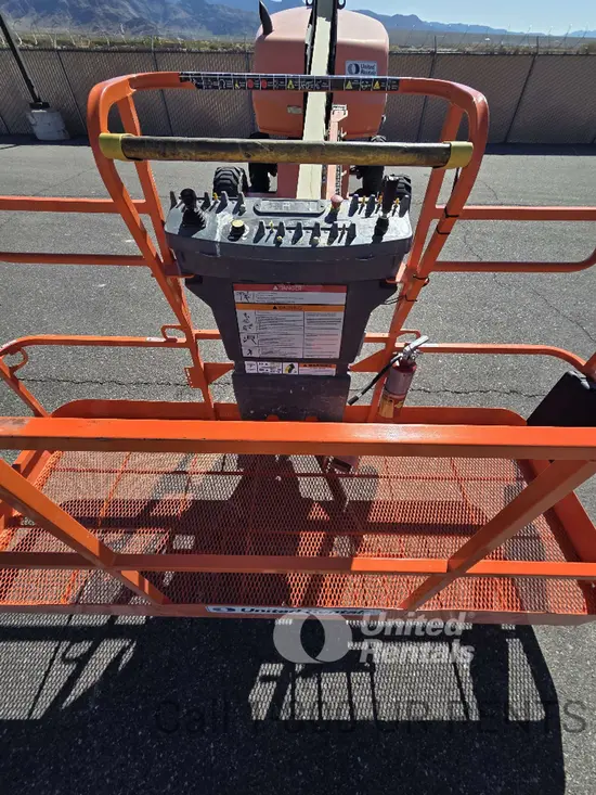2018 JLG 400S Boom Lift