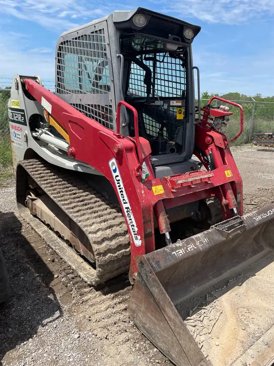 2018 Takeuchi TL12R2-CR Track Loader