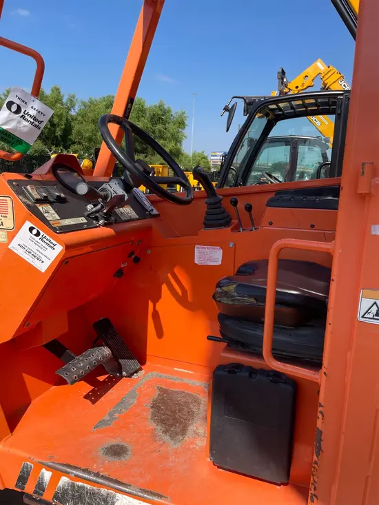 2016 SKYTRAK 6042 Forklift