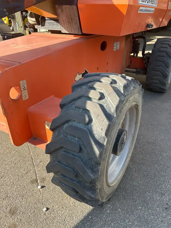 2016 JLG 600S Boom Lift