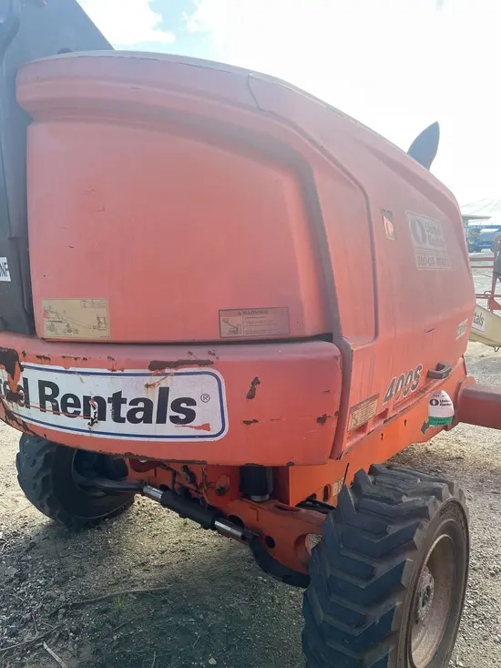 2017 JLG 400S Boom Lift