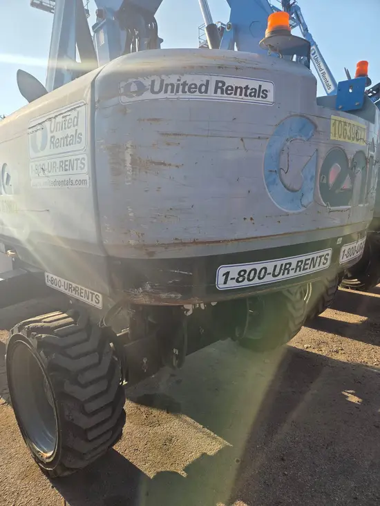 2017 Genie S-60X Boom Lift