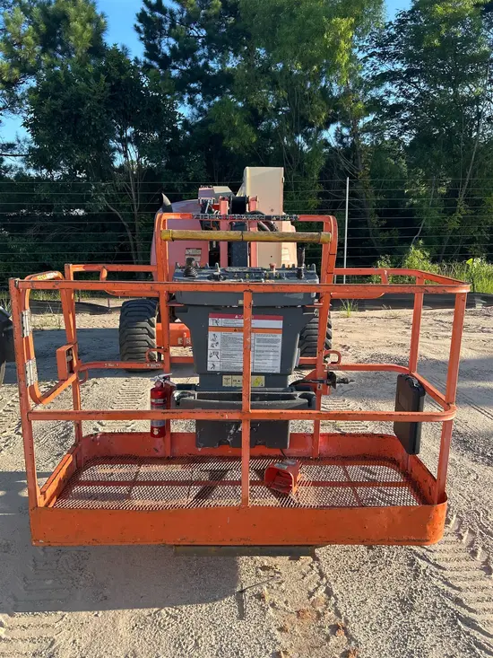 2017 JLG 450AJ Articulating Boom Lift