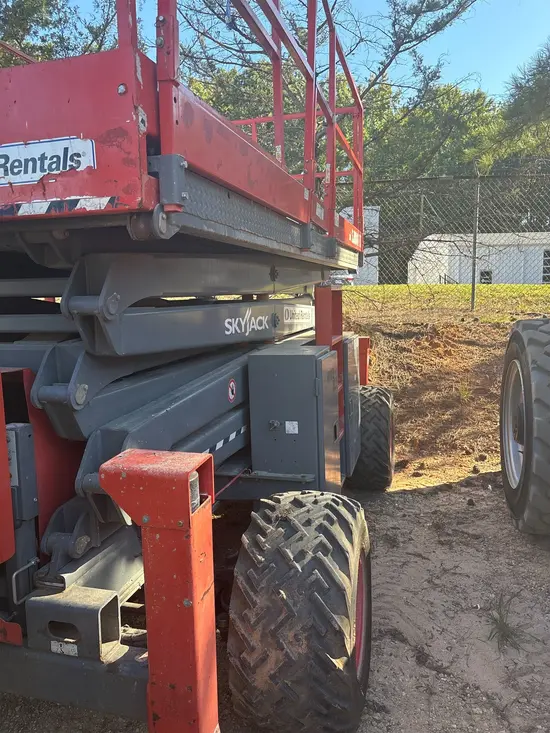 2017 Skyjack SJ8841RT Rough Terrain Scissor Lift