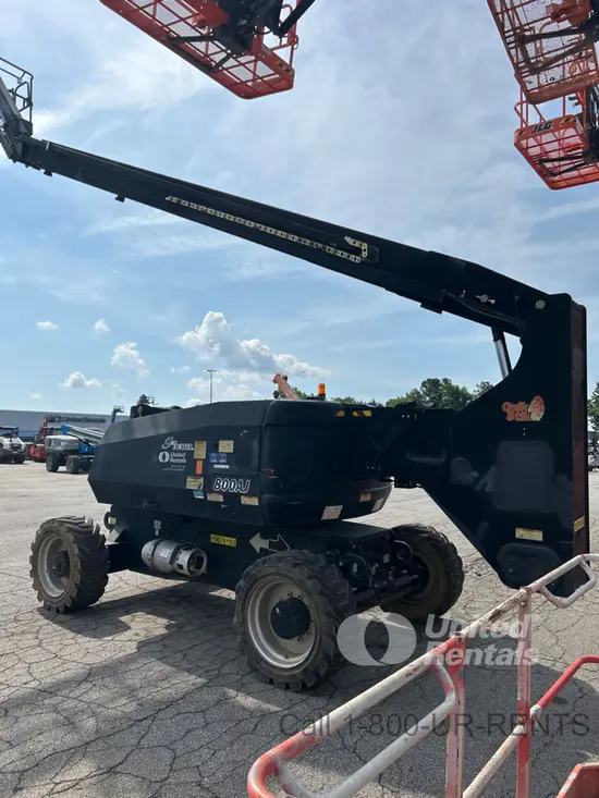 2017 JLG 800AJ Articulating Boom Lift