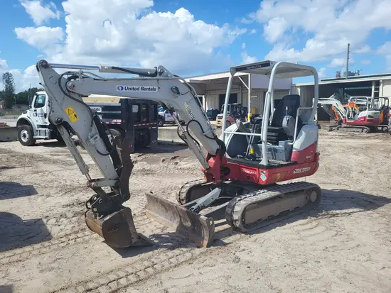 2020 Takeuchi TB235-2R Mini Excavator