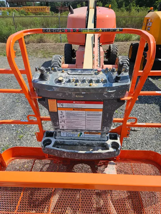 2016 JLG 400S Boom Lift
