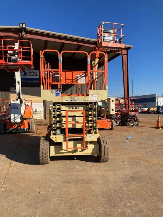 2017 Skyjack SJ6832RT Rough Terrain Scissor Lift