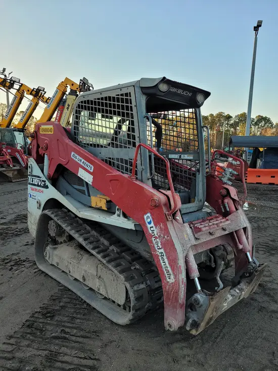 2019 Takeuchi TL10V2-CR Track Loader