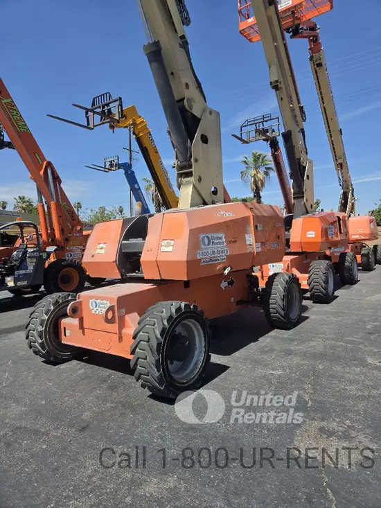 2018 JLG 800S Boom Lift