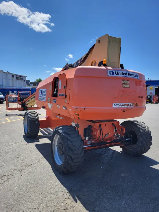 2015 JLG 800S Boom Lift