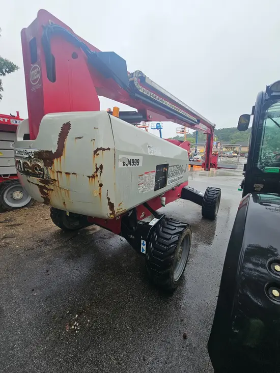 2016 MEC 60JD Boom Lift