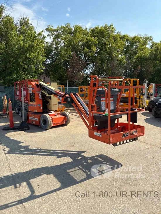 2018 JLG E300AJP Articulating Boom Lift