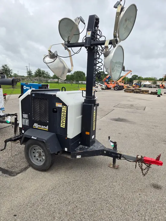 2018 Allmand NL-V Portable Light Tower